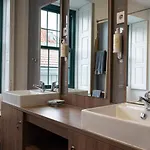 Clerigos Townhouse By Pch