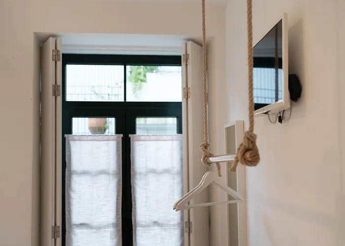 Clerigos Townhouse By Pch * Porto