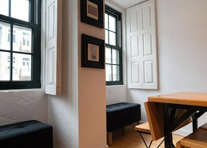 Clerigos Townhouse By Pch * Porto