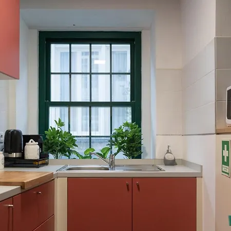 Clerigos Townhouse By Pch *