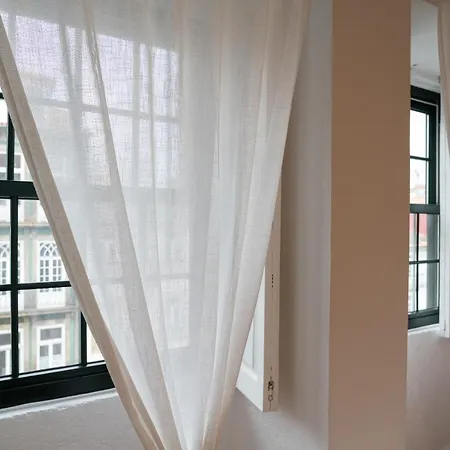 Daire Clerigos Townhouse By Pch Porto