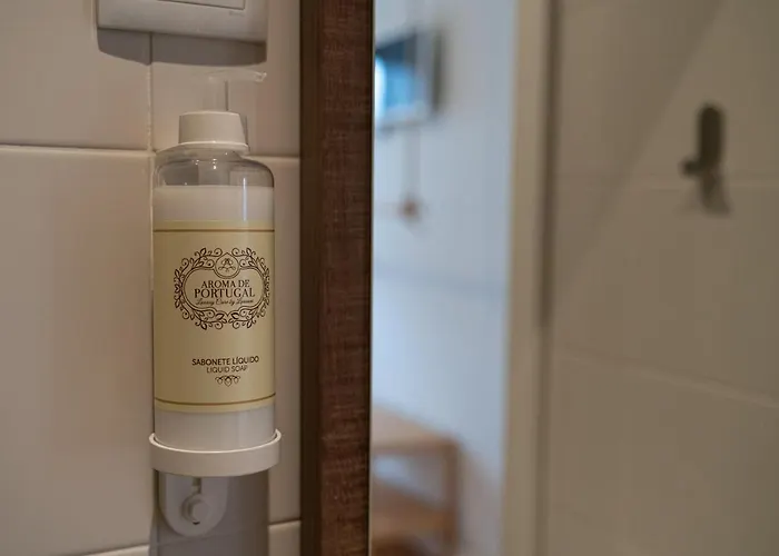 Clerigos Townhouse By Pch شقة بورتو