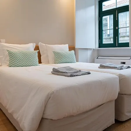 Clerigos Townhouse By Pch Appartement